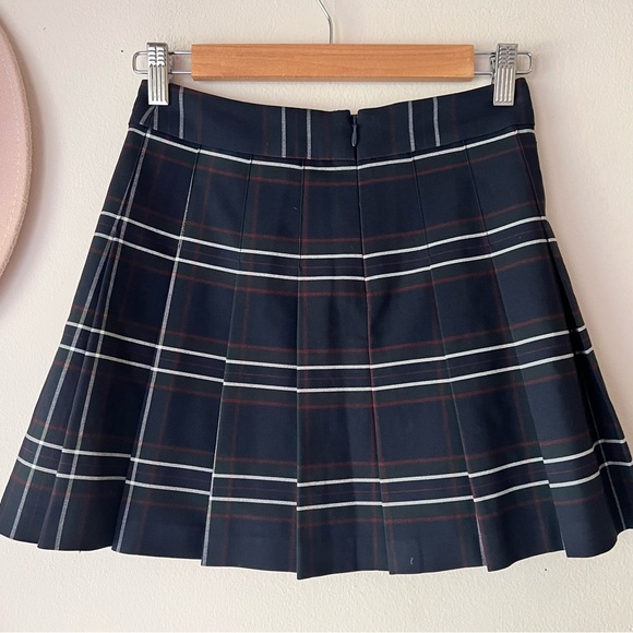 ARITZIA SUNDAY BEST pleated plaid mini skirt navy women’s SIZE 0 preppy academia - Picture 2 of 8